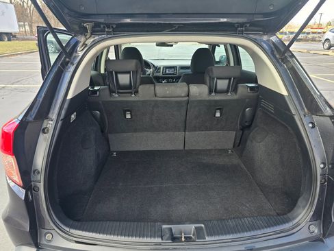 Used 2016 Honda HR-V LX image 21