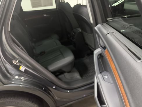 Used 2023 Audi Q5 2.0T Prestige w/ Prestige Package image 33