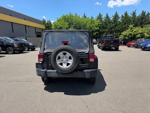 Used 2011 Jeep Wrangler Sport AWD/4WD image 7