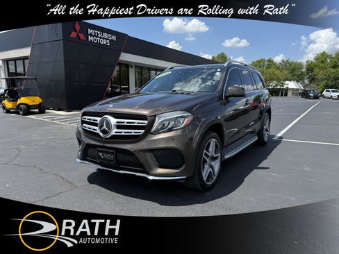 Used 2017 Mercedes-Benz GLS 550 GLS 550 image 4
