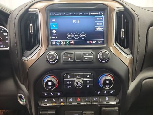Used 2021 Chevrolet Silverado 1500 High Country w/ Safety Package II image 16