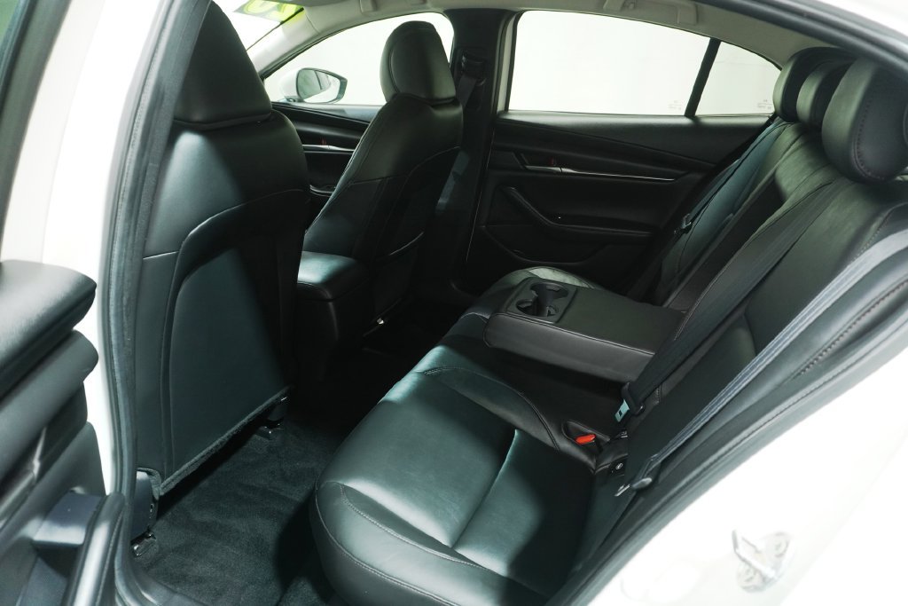 Used 2020 MAZDA MAZDA3 AWD Sedan w/ Select Package image 15