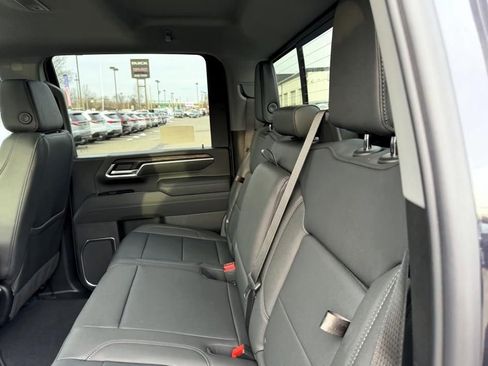 New 2026 GMC Sierra 2500 SLT w/ SLT Premium Package AWD/4WD image 7