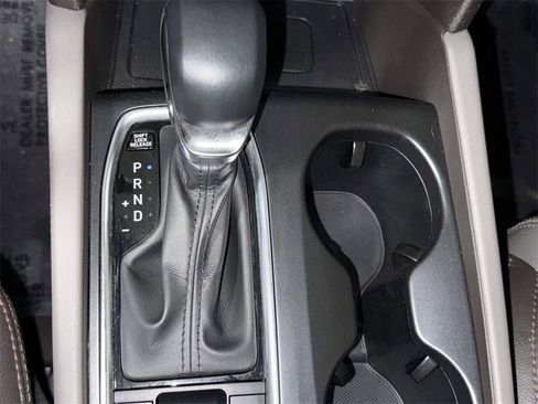 Used 2020 Hyundai Santa Fe Limited image 24