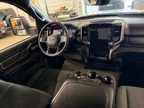 Certified 2025 RAM 2500 Big Horn AWD/4WD image 19