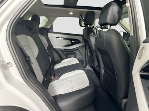 Certified 2025 Land Rover Range Rover Evoque Dynamic SE image 20