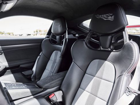 Used 2023 Porsche 718 Cayman GT4 RS RWD image 49
