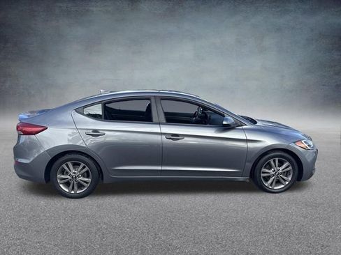 Used 2018 Hyundai Elantra Value Edition image 5