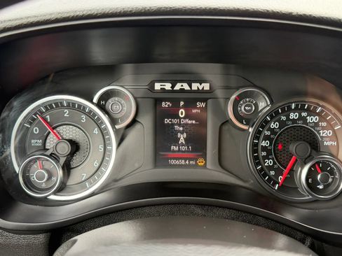 Used 2024 RAM 2500 Tradesman AWD/4WD image 19