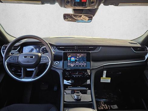 New 2025 Jeep Grand Cherokee Laredo X image 14