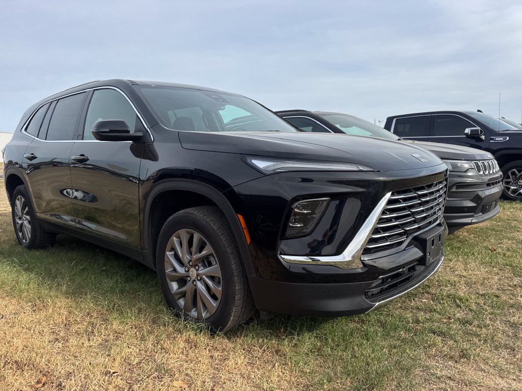 Used 2026 Buick Enclave Preferred FWD image 3