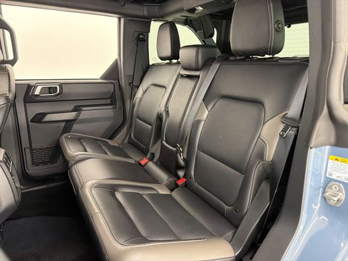 Used 2025 Ford Bronco Outer Banks AWD/4WD image 24