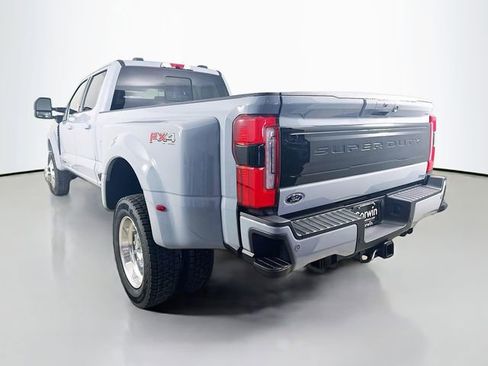 New 2026 Ford F450 Platinum w/ FX4 Off-Road Package image 5