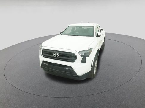 New 2025 Toyota Tacoma SR5 image 16