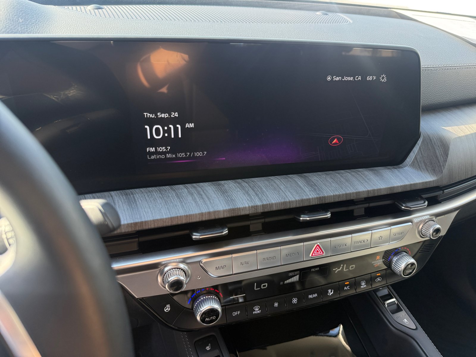 Certified 2024 Kia Telluride EX AWD/4WD image 12