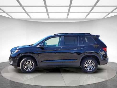 Certified 2023 Honda Passport TrailSport image 6