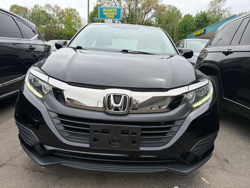 Used 2022 Honda HR-V LX image 2