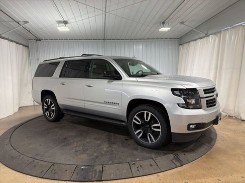 Used 2019 Chevrolet Suburban Premier w/ RST 6.2L Performance Edition image 11