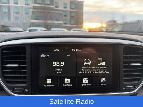 Used 2020 Kia Sportage LX image 11