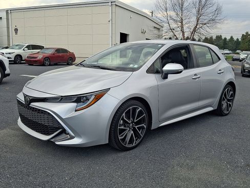 Used 2020 Toyota Corolla XSE w/ XSE Preferred Package image 3