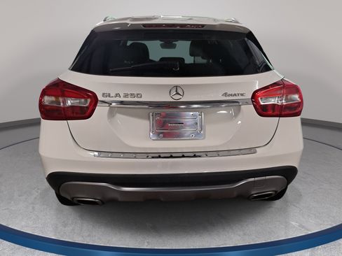 Used 2018 Mercedes-Benz GLA 250 4MATIC image 6
