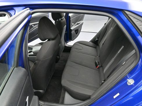 Used 2024 Hyundai Elantra SEL image 29