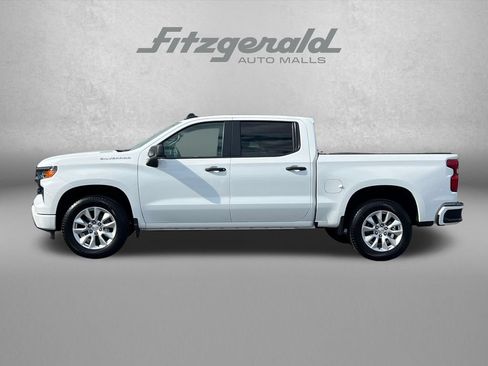 Used 2026 Chevrolet Silverado 1500 Custom RWD image 5