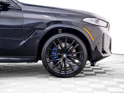 Used 2025 BMW X6 M60i AWD/4WD image 38