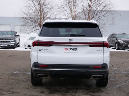 Used 2025 Buick Enclave Preferred image 6