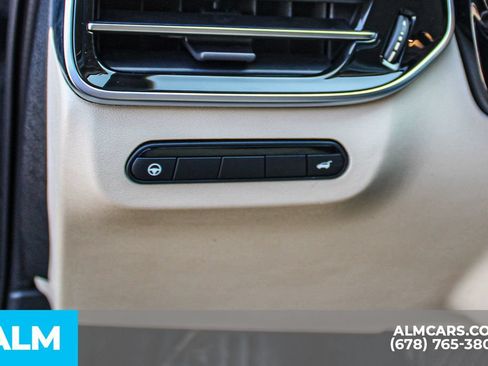 Used 2023 INFINITI QX60 Luxe w/ Performance Audio Package FWD image 28