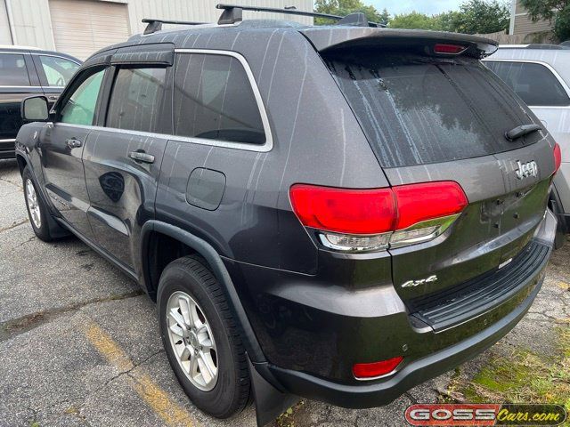 Used 2018 Jeep Grand Cherokee Laredo AWD/4WD image 4