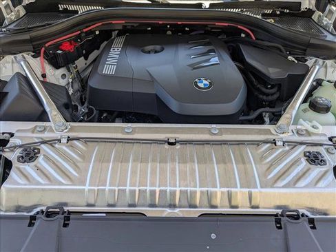 Used 2025 BMW X3 xDrive30i w/ Convenience Package AWD/4WD image 17