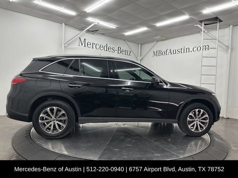 Used 2023 Mercedes-Benz GLC 300 4MATIC image 9