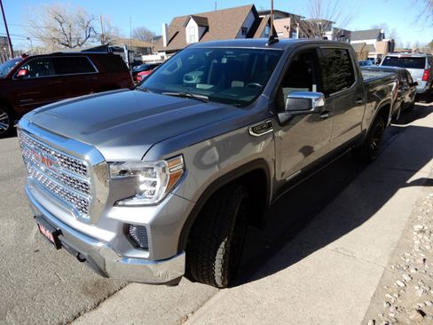 Used 2019 GMC Sierra 1500 SLE w/ SLE Value Package image 8