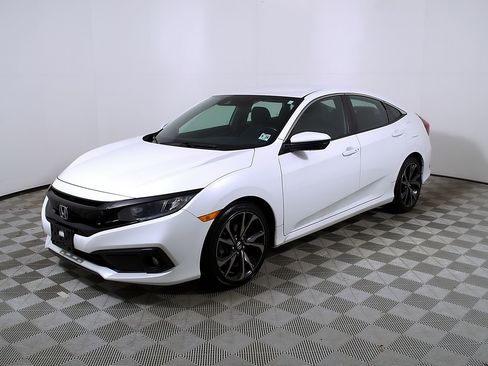 Used 2019 Honda Civic Sport image 3