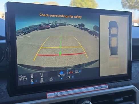 Used 2025 Toyota Tacoma Limited image 22