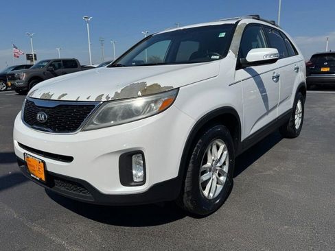 Used 2015 Kia Sorento LX FWD image 8
