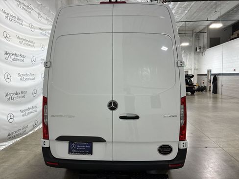 New 2025 Mercedes-Benz Sprinter 2500 image 5