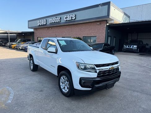 Used 2022 Chevrolet Colorado LT w/ Fleet Safety Package RWD image 3