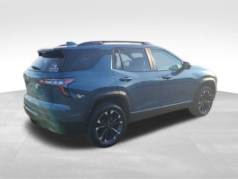 Used 2026 Chevrolet Equinox RS w/ Convenience Package III AWD/4WD image 3