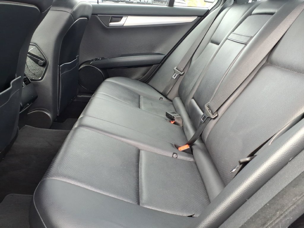 Used 2014 Mercedes-Benz C 300 4MATIC Sedan image 16