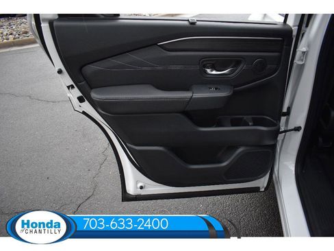 New 2026 Honda Pilot Touring image 29