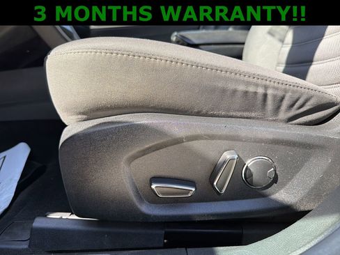 Used 2018 Ford Fusion SE w/ Fusion SE Technology Package image 13