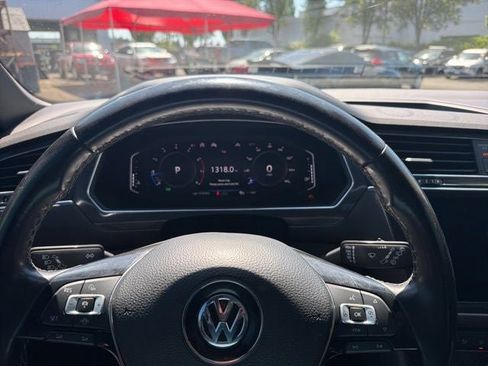 Used 2020 Volkswagen Tiguan SEL Premium R-Line AWD/4WD image 14