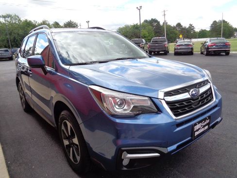 Used 2018 Subaru Forester 2.5i Limited AWD/4WD image 4
