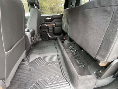 Used 2022 Chevrolet Silverado 1500 LT Trail Boss w/ Convenience Package II AWD/4WD image 33
