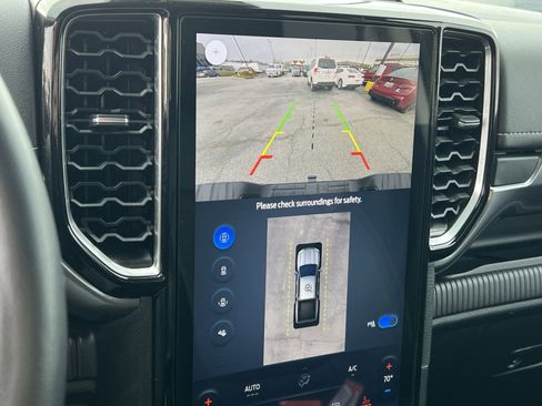 Used 2024 Ford Ranger Lariat w/ FX4 Off-Road Package image 19