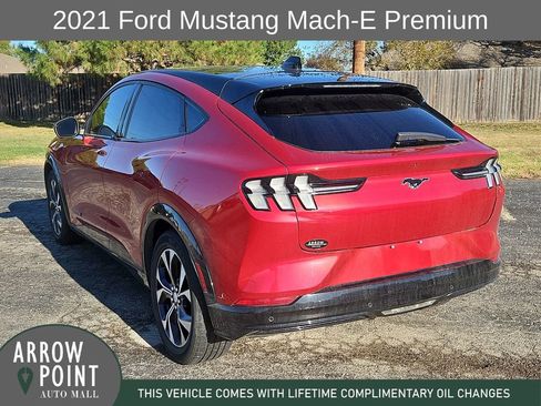 Used 2021 Ford Mustang Mach-E Premium image 9