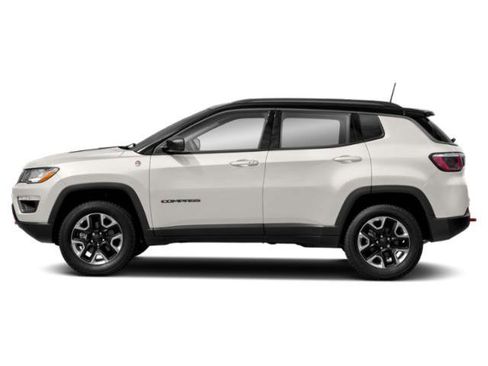 Used 2020 Jeep Compass Trailhawk image 3