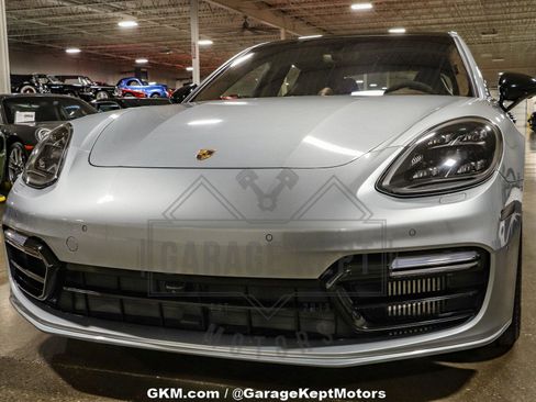Used 2020 Porsche Panamera Turbo S image 33